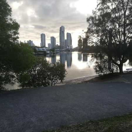 Chevron Island Jewel 2 Gold Coast Exterior photo